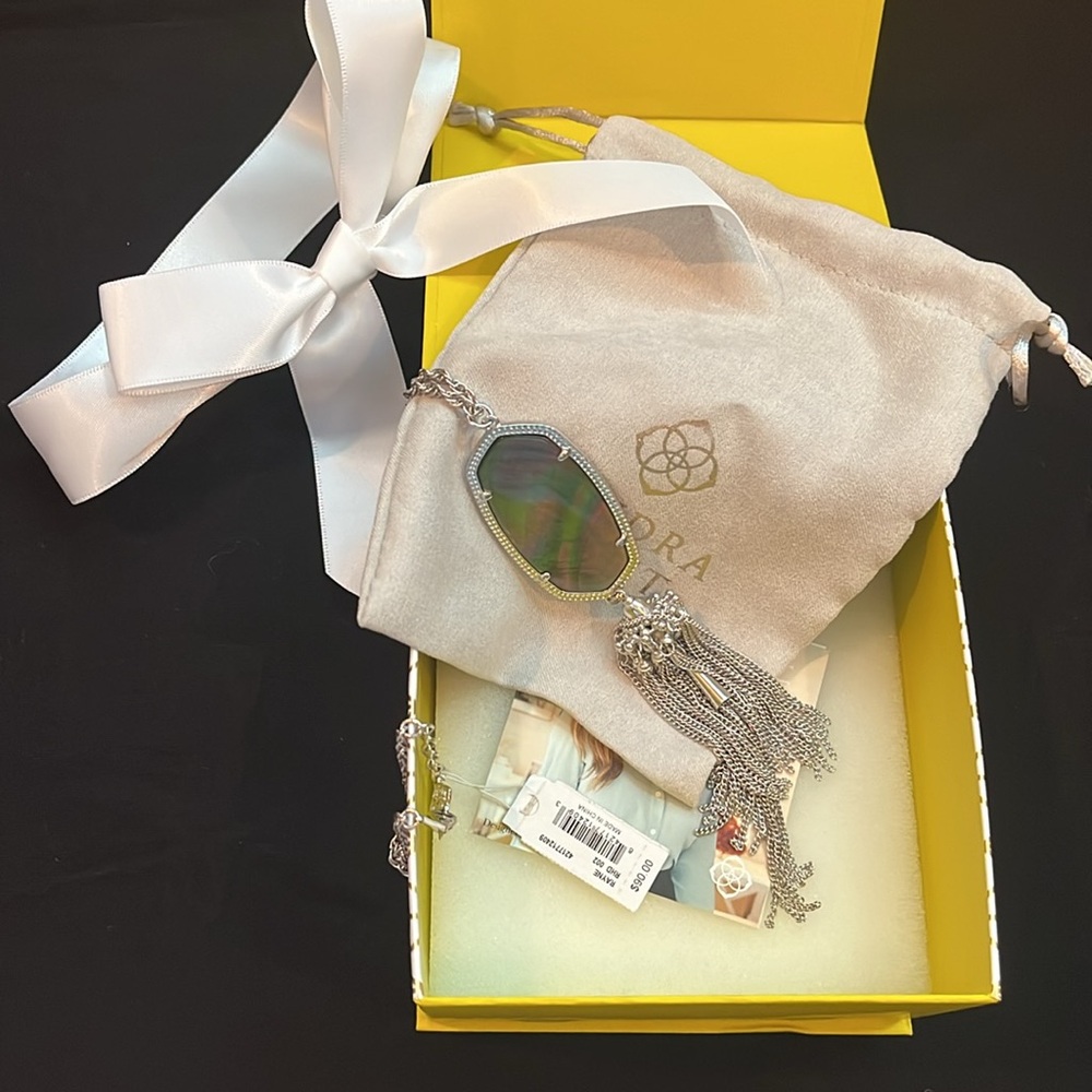 Kendra Scott Rayne Black Mother of Pearl Silver Necklace - Picture 4 of 5